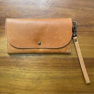 🌻Able Genuine Leather Cognac Wallet🌻